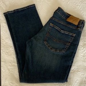 Signature Levi Strauss & Co. Women’s S51 Straight jeans